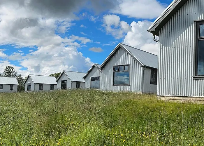 Askot Cottages
